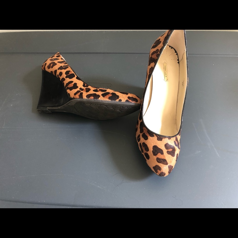 Max Studio leopard heels